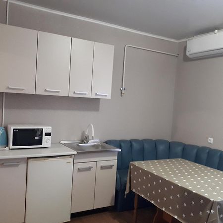 Hotel Gostynnyi Dvir Sarhorod Kültér fotó