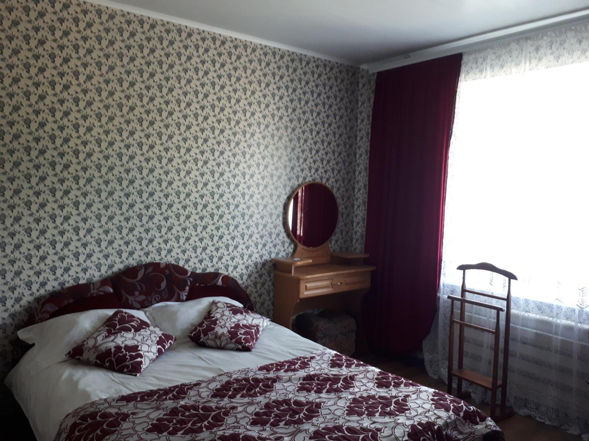 Hotel Gostynnyi Dvir Sarhorod Kültér fotó