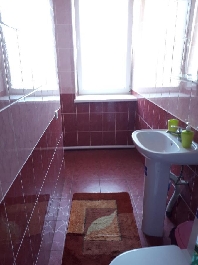 Hotel Gostynnyi Dvir Sarhorod Kültér fotó
